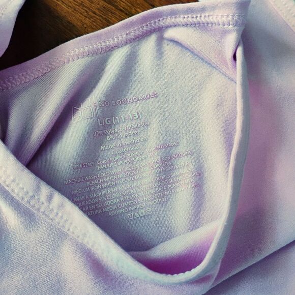 Lavender Sleeveless Women's Top - Picture 2 of 4